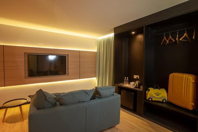 Hako Hotel Johor Bahru Exteriör bild