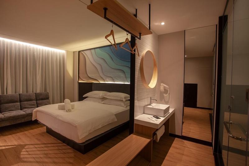 Hako Hotel Johor Bahru Exteriör bild